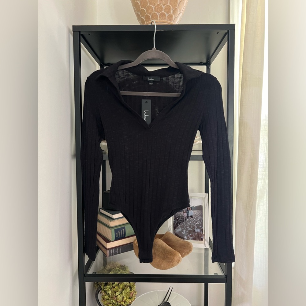Lulus black long sleeve v neck bodysuit